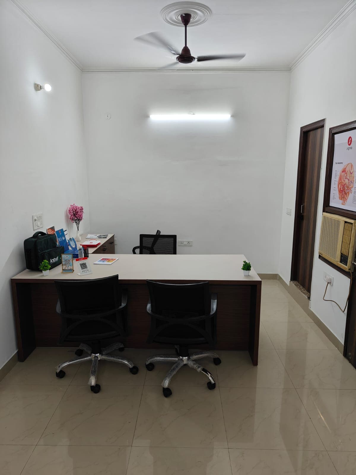 HearWave hearing centre facilities Sector 22 Noida